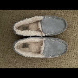 Ugg slippers